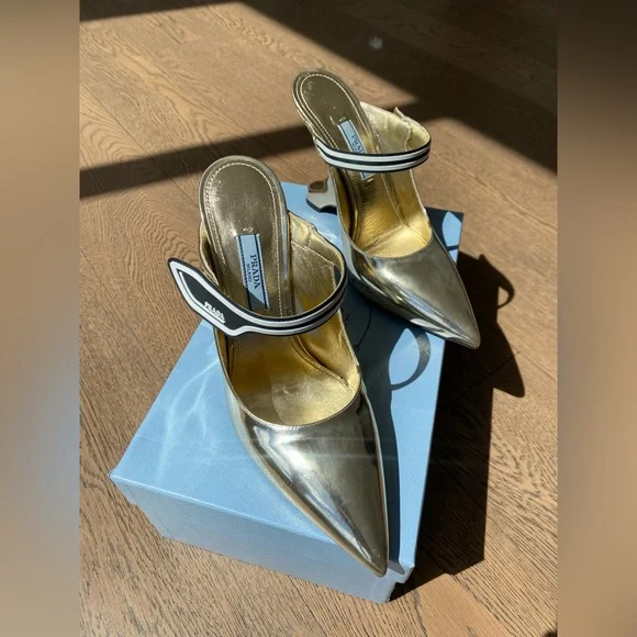 Selling my Prada metallic golden mules - Picture 4 of 9